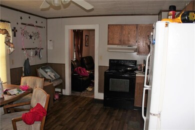 1514 E 18th St, Anderson, IN 46016 - photo 6