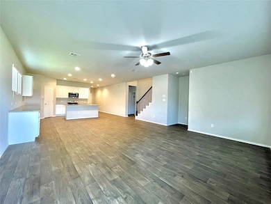 4719 Lombardy Fire Trail, Katy, TX 77449 - photo 4