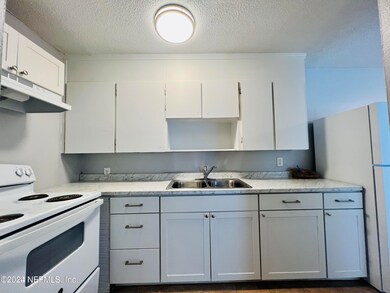 1124 Woodruff Ave unit 4, Jacksonville, FL 32205 - photo 4