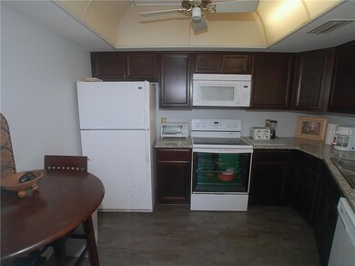 Kitchen/New Cabinets & Granite
