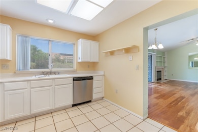 2601 Desert Sands Dr, Las Vegas, NV 89134 - photo 7