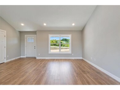 976 Creekside Crossing, Stillwater, MN 55082 - photo 5