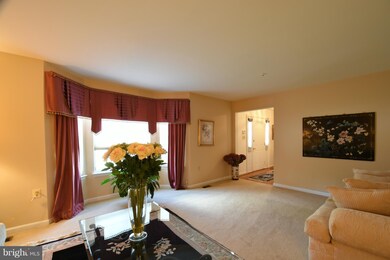 5005 Boydell Ave, Oxon Hill, MD 20745 - photo 3