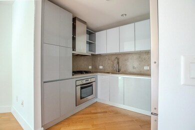 Colgate Center unit C2602, Jersey City, NJ 07302 - photo 2