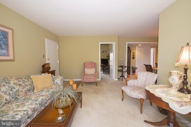 17802 Buehler Rd unit 137, Olney, MD 20832 - photo 6
