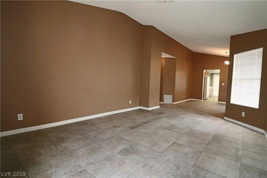 unlisted-address, Las Vegas, NV 89117 - photo 5