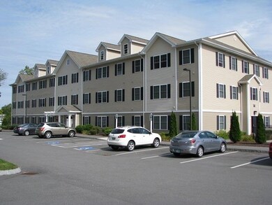 30 Sentinel Ct unit 303, Manchester, NH 03103 - photo 3
