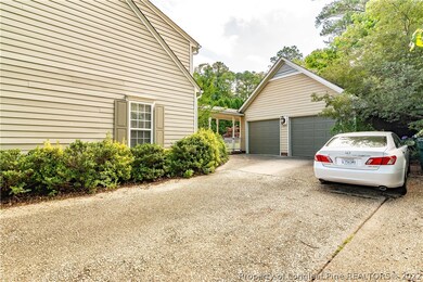 2 CAR GARAGE W/LOTS OF STORAGE