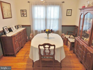 7 Oakwood Ct, Newark, DE 19702 - photo 4