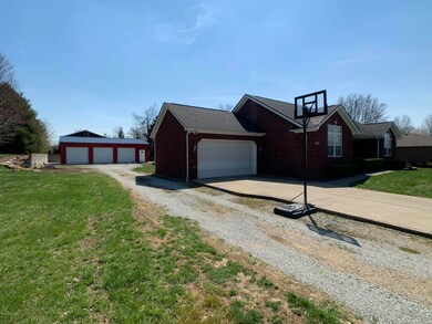 184 Leigh Anna Ln, Mount Washington, KY 40047 - photo 3