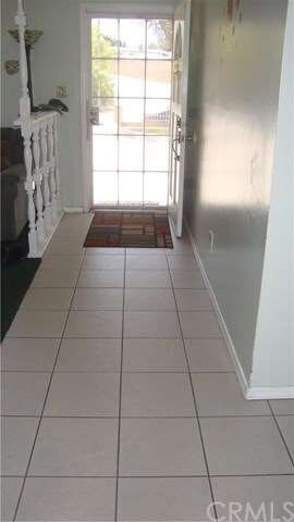 Long tiled Entry 