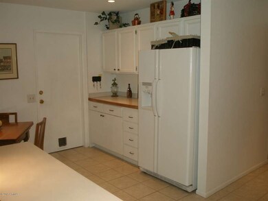 17616 N Lindgren Ave, Sun City, AZ 85373 - photo 5