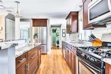 7 Oak Hill Ave, Warwick, RI 02886 - photo 5