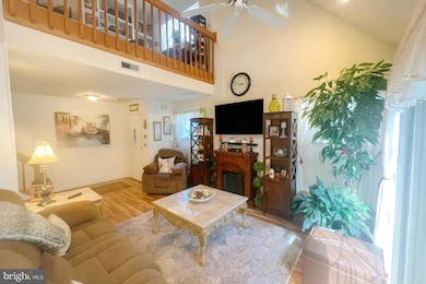 1308 Foxmeadow Dr unit CONDO 1308, Royersford, PA 19468 - photo 4