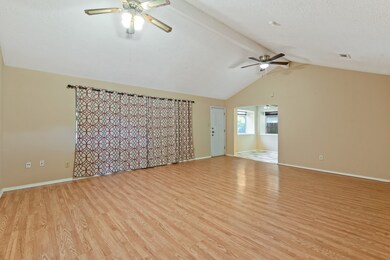 16426 Forest Bend Ave, Friendswood, TX 77546 - photo 6