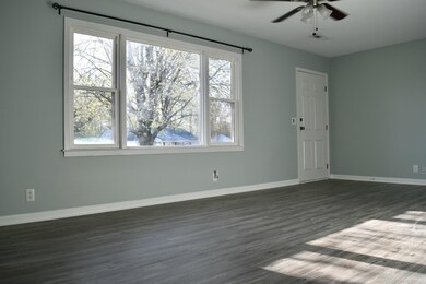 109 Robin Dr, Portland, TN 37148 - photo 4