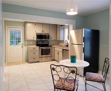 600 N Disston Ave, Tavares, FL 32778 - photo 6