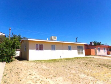 1008 Hendrix Ave, Alamogordo, NM 88310 - photo 3