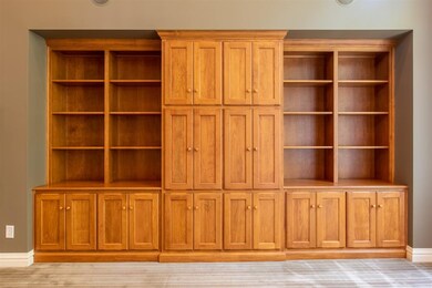 1079 Jefferson Ct, Newburgh, IN 47630 - photo 5