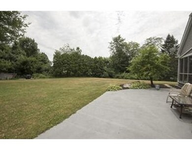 16 Camelot Cir, Dudley, MA 01571 - photo 2