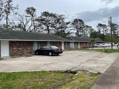 11539 Wendell Ln unit C, Hammond, LA 70401 - photo 2