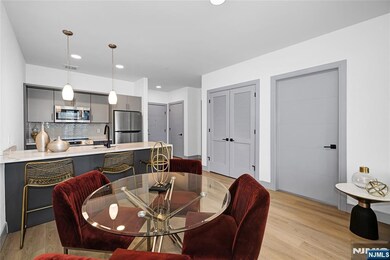 1435 10th St unit 208, Fort Lee, NJ 07024 - photo 4