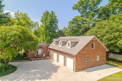 991 Snow Creek Rd, Statesville, NC 28625 - photo 2