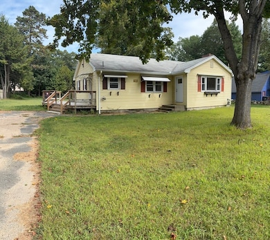 1037 Shaker Rd, Westfield, MA 01085 - photo 2