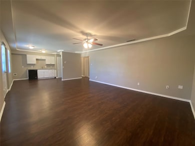 7913 Maplewood Ave, North Richland Hills, TX 76180 - photo 4