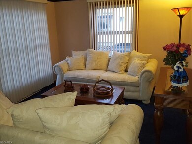 19512 Kewanee Ave, Cleveland, OH 44119 - photo 4