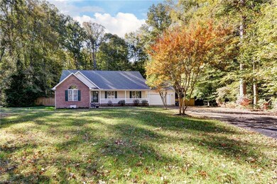 5445 Gentry Dr, New Kent, VA 23124 - photo 3