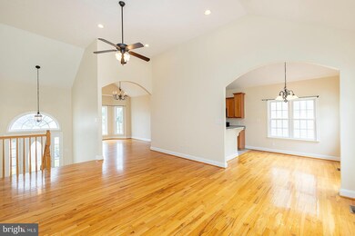 816 Island Farm Rd, Strasburg, VA 22657 - photo 2