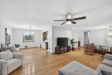 19-8586 Kimbro Ln N-22.jpg