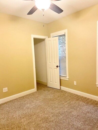 246 Sargeant St unit 248, Holyoke, MA 01040 - photo 5