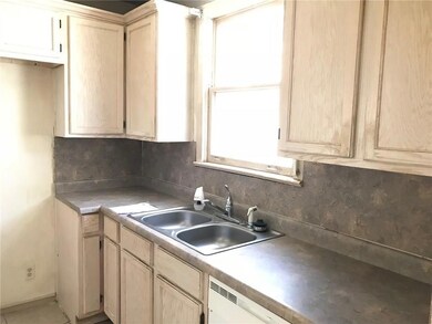 3917 Sacramento Ave, El Paso, TX 79930 - photo 3