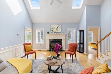 28 Saint Andrews Way unit 28, Londonderry, NH 03053 - photo 4