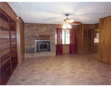 3225 Cloverland Dr, Pineville, LA 71360 - photo 2