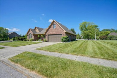 6284 Woodcrest Dr, Avon, IN 46123 - photo 2