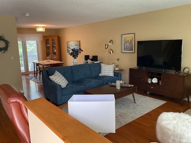 158 Cypress Ct unit 158, Torrington, CT 06790 - photo 4