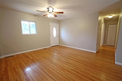 Great space for dining or living