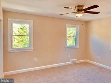 115 Trenton Place SE, Washington, DC 20032 - photo 7