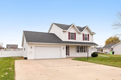 W5445 Colin St, Appleton, WI 54915 - photo 2