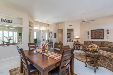 6) LIVING_DINING TO ENTRY