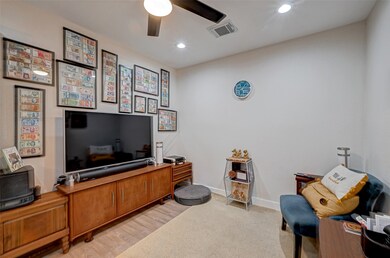 1008 Walton St unit A, Houston, TX 77009 - photo 7