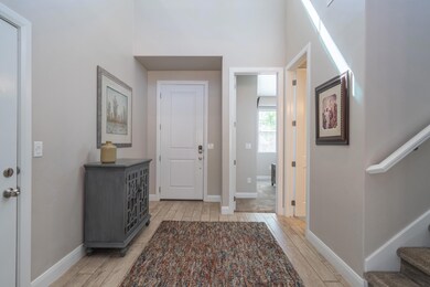 1233 N Casitas Hill Loop-013