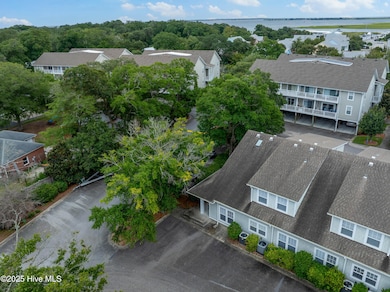411 Nicks Way unit B, Southport, NC 28461 - photo 7