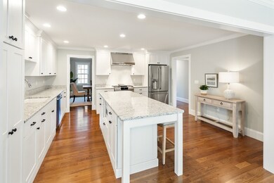 1 Whiting St unit 9, Hingham, MA 02043 - photo 4