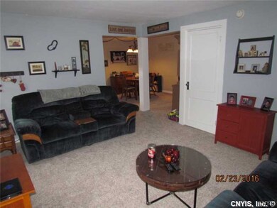 427 North St, Chittenango, NY 13037 - photo 4