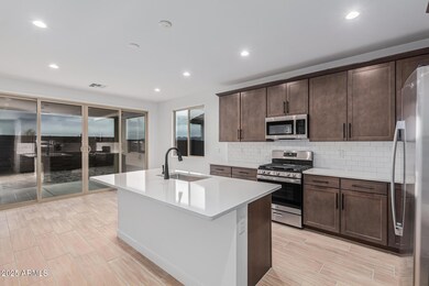 8722 S 170th Ave, Goodyear, AZ 85338 - photo 5