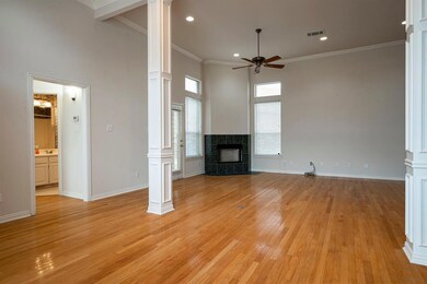 2904 Matterhorn Dr, Bedford, TX 76021 - photo 6